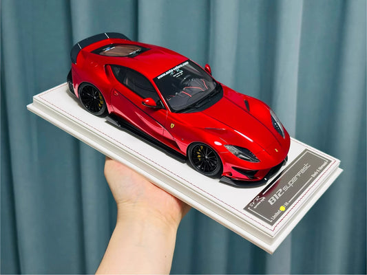 Davis & Giovanni 1/18 Ferrari 812 Superfast SVR Candy Red Limited 6
