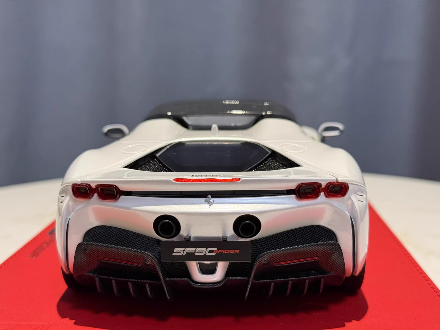 BBR 1/18 Ferrari SF90 Spider Resin Model Pearl White Carbon Roof Deluxe Edition