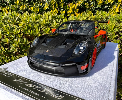 FuelMe 1/18 Porsche 911 (992) GT3 RS Weissach Black / Orange Resin Model