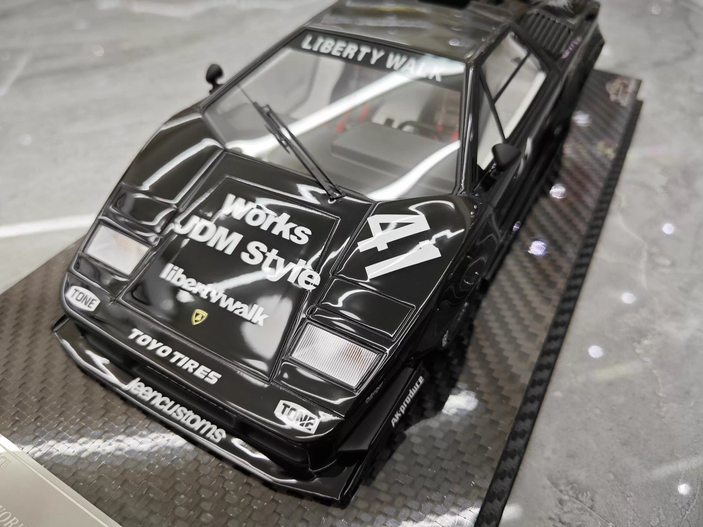 VIP 1/18 Lamborghini Countach LB Widebody Black Resin Model with Display Case