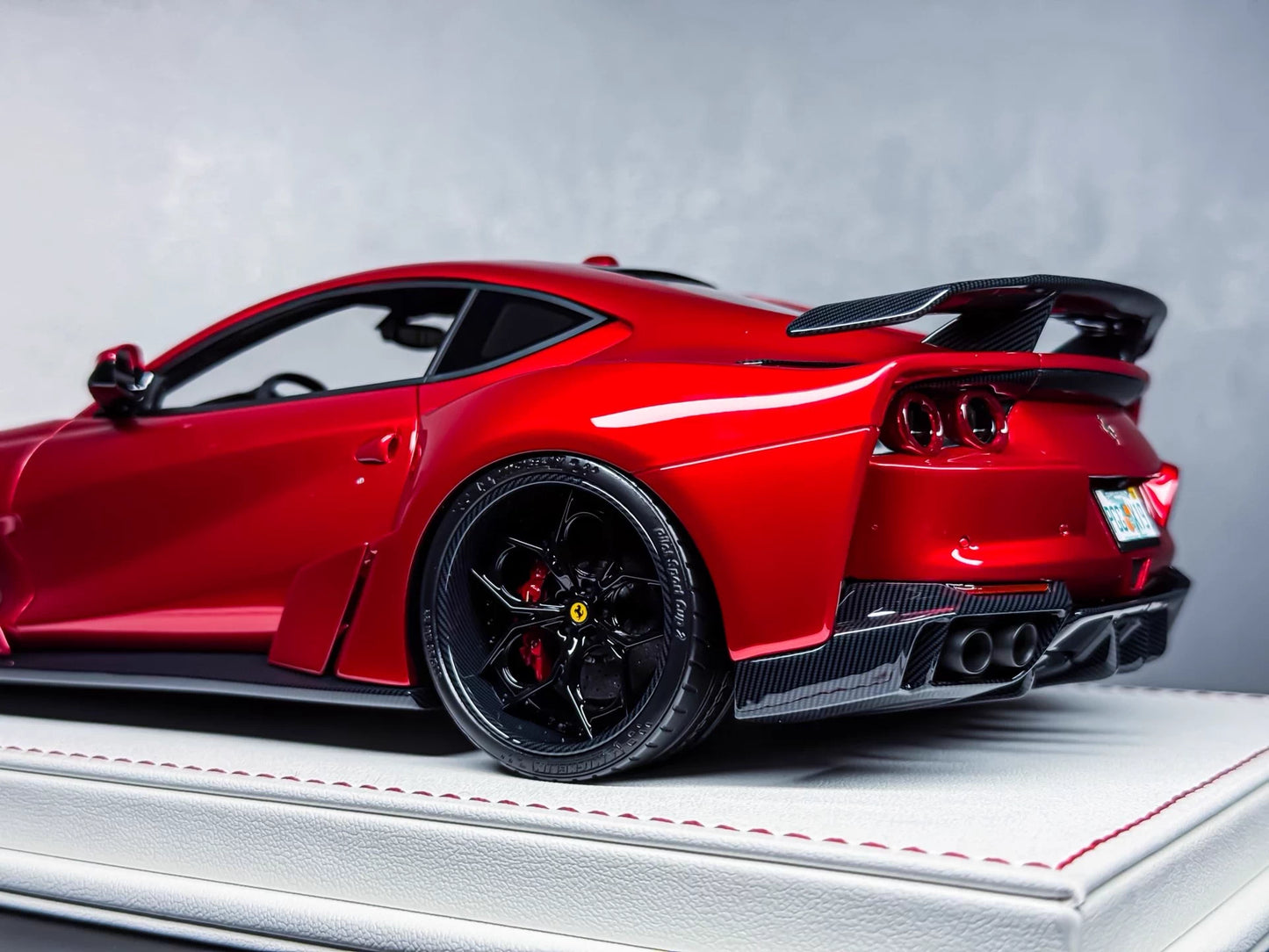 Davis & Giovanni 1/18 Ferrari 812 N-Largo Candy Red Metallic Red Resin Model Limited 10