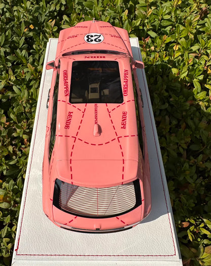 NCM 1/18 Rolls-Royce Cullinan “Pink Pig” Livery Resin Model