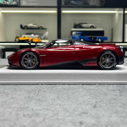 FuelMe 1/18 Pagani Huayra Dinastia Red Dragon Edition Model