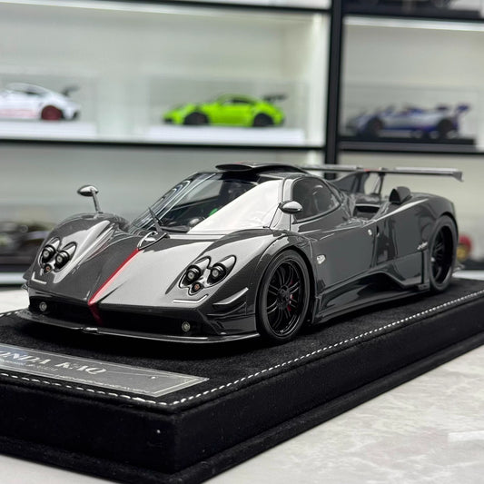 HH 1:18 Pagani Zonda 760 (Zonda Specials) Hardtop Resin Model · Carbon Grey/Red Stripe