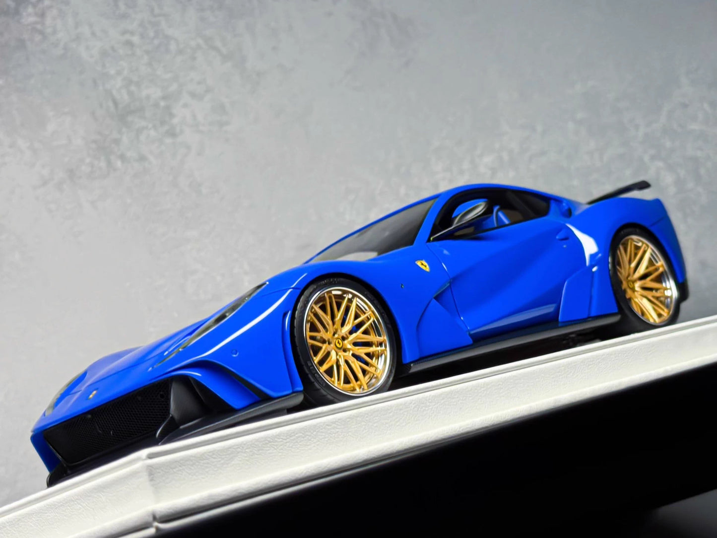 Davis & Giovanni 1/18 Ferrari 812 N-Largo Dino Blue Resin Model Limited 8