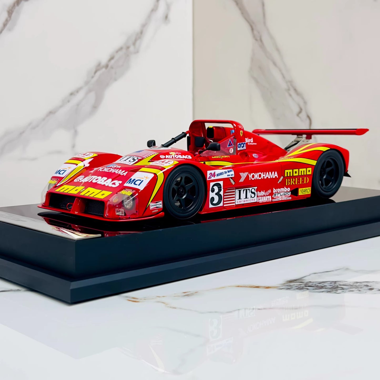 Amalgam 1/18 Ferrari 333 SP 1997 Le Mans #3 Moretti Racing Resin Model