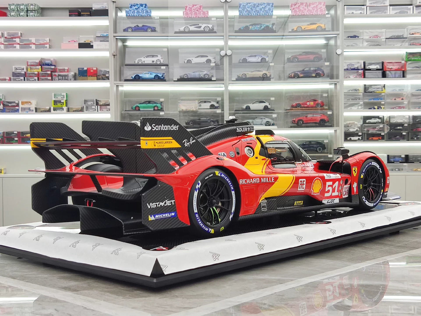 Amalgam 1/8 Ferrari 499P – 2023 Le Mans Champion Hypercar Model | Air Shipping from China