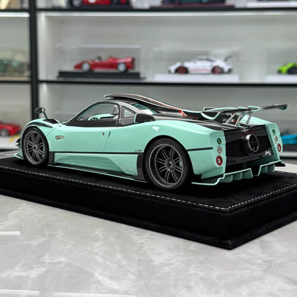 HH 1:18 Pagani Zonda 760 (Zonda Specials) Hardtop Resin Model · Mint Tricolore