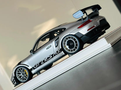 Davis & Giovanni 1/18 Porsche 911 GT2 RS MR 991 GT Silver Weissach Silver Wheels