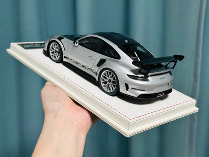 Davis & Giovanni 1/18 Porsche 911 GT3 RS 991.2 GT Silver Weissach Carbon Hood