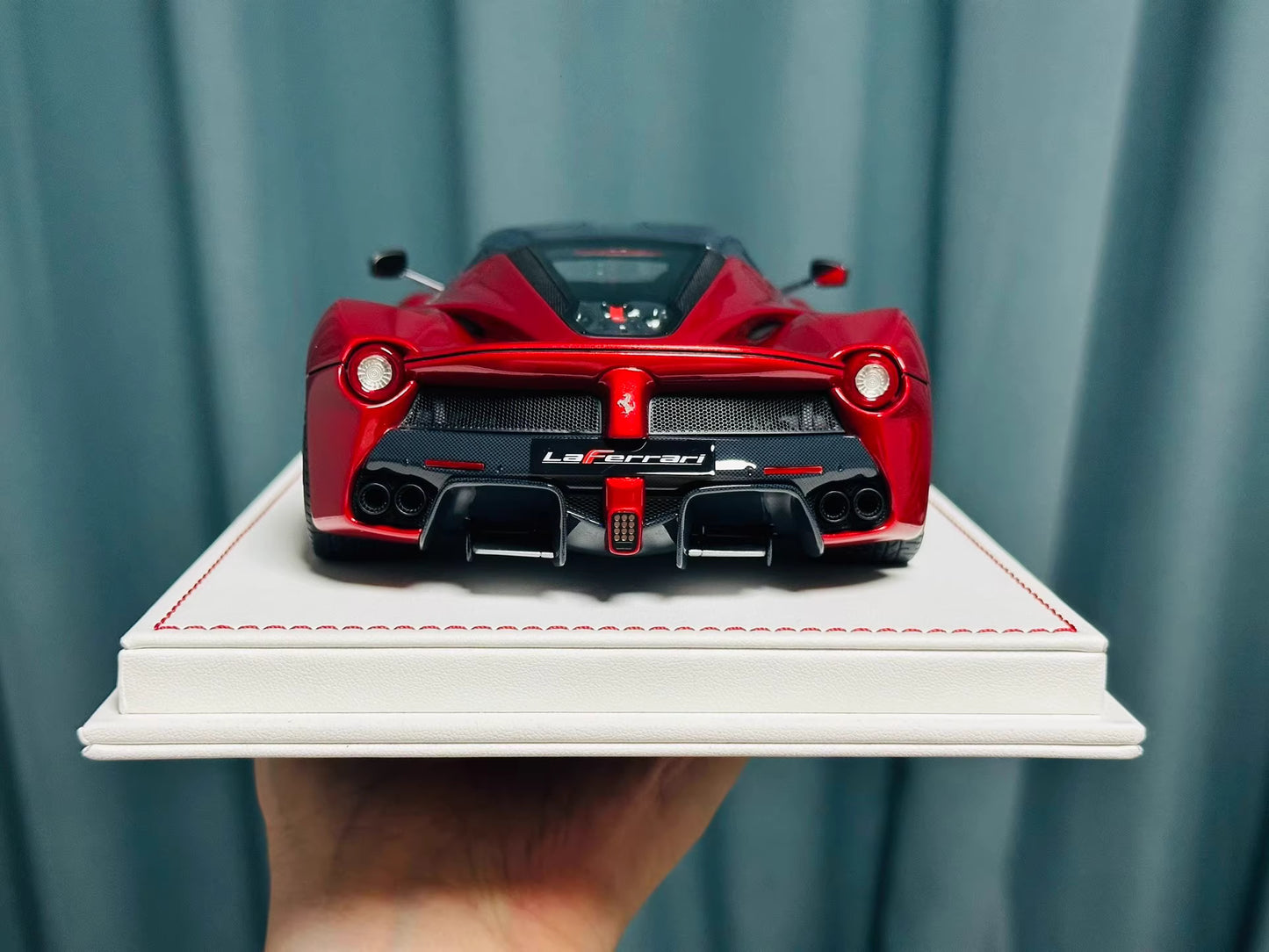 Davis & Giovanni 1/18 Ferrari LaFerrari (F150) Metallic Red Carbon Roof | Limited 12