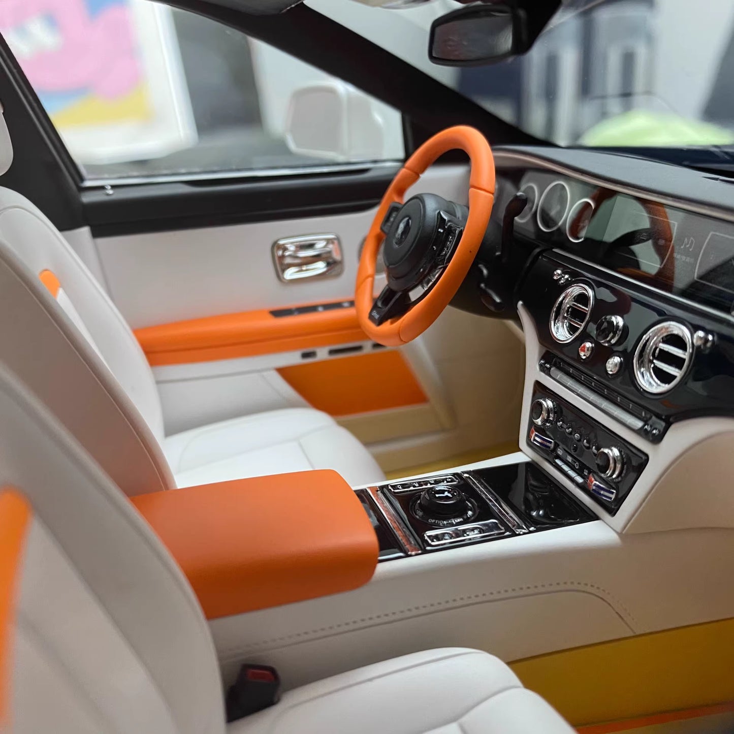 VMB 1/12 Rolls-Royce Ghost White with Carbon Roof – Luxury Resin Model Car | Air Shipping from China