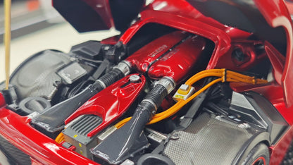 BBR 1/18 Ferrari LaFerrari Diecast Model – Rosso Fuoco MET Full-Opening (Limited 333) BBR1822H8DIE