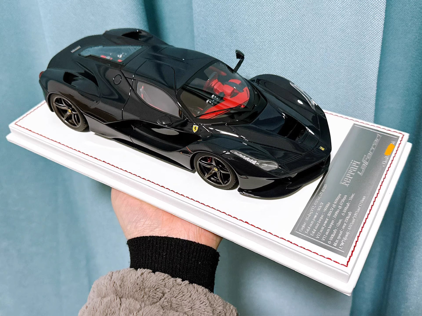 Davis & Giovanni 1/18 Ferrari LaFerrari (F150) Full Carbon Black | Limited 36