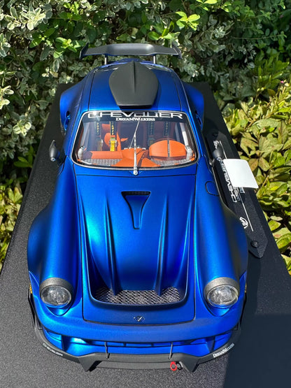 DreamWalkers 1/18 Porsche 911 “Chevalier D995” Blue Resin Model (Orange Interior)