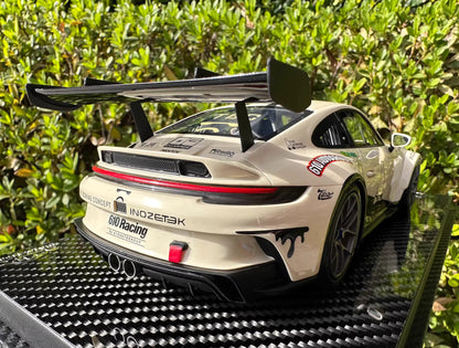 VIP Model 1/18 Porsche 911 GT3 RS (992) “010Racing / Inozetek” Resin Model