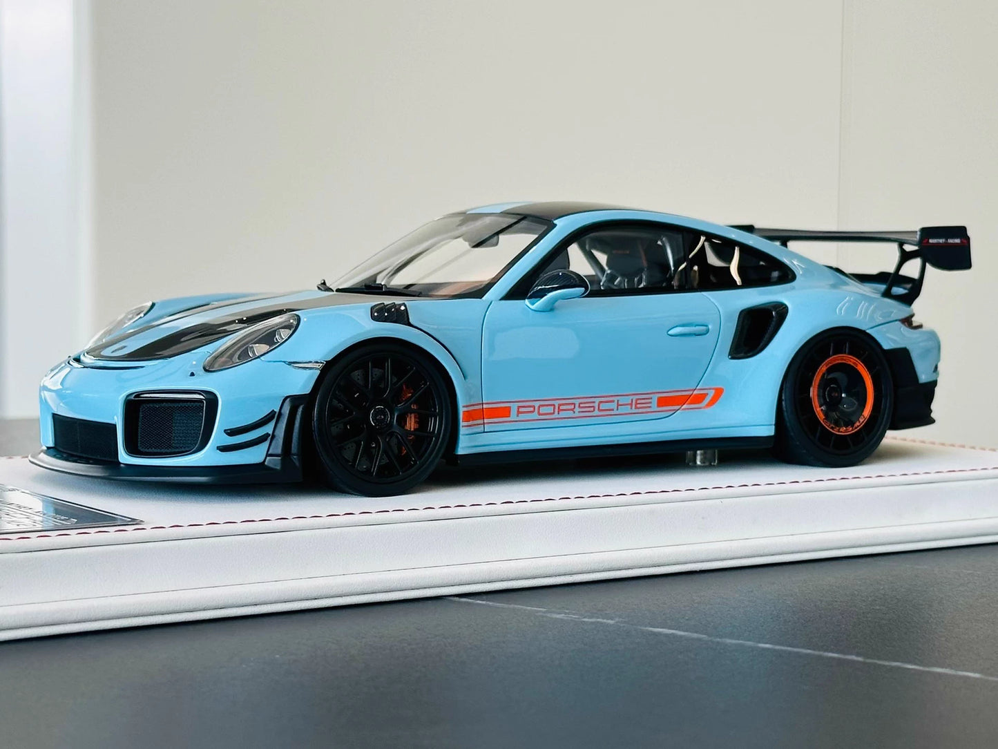 Davis & Giovanni 1/18 Porsche 911 GT2 RS MR 991 Gulf Blue Car No. 1 of 14