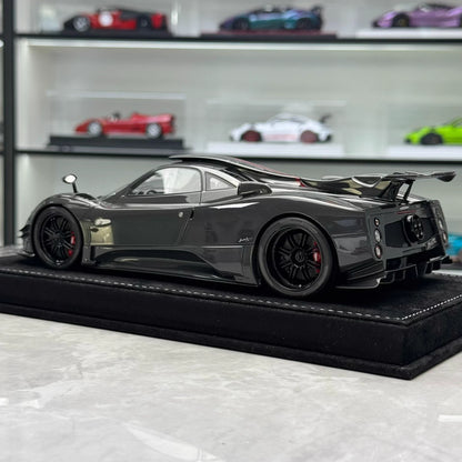 HH 1:18 Pagani Zonda 760 (Zonda Specials) Hardtop Resin Model · Carbon Grey/Red Stripe