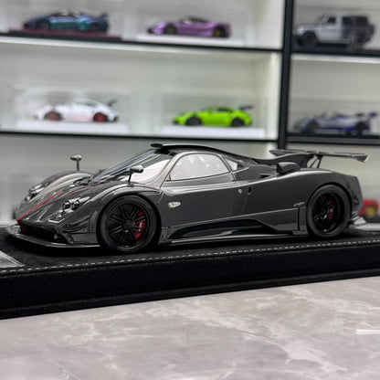 HH 1:18 Pagani Zonda 760 (Zonda Specials) Hardtop Resin Model · Carbon Grey/Red Stripe