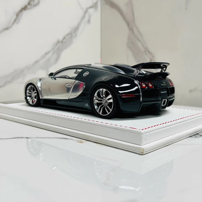 Davis & Giovanni 1/18 Bugatti Veyron Vincero Mansory Black/Carbon Silver Resin