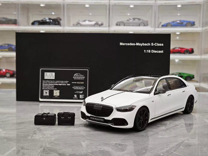 Almost Real 1/18 Mercedes-Maybach S680 Matte Pearl White Diecast Model