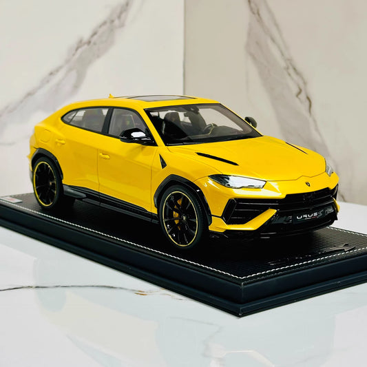 MR Collection 1/18 Lamborghini Urus S Yellow Sunroof One-Off Resin Model 01/01