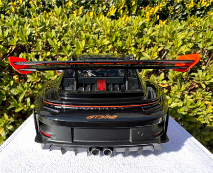 FuelMe 1/18 Porsche 911 (992) GT3 RS Weissach Black / Orange Resin Model