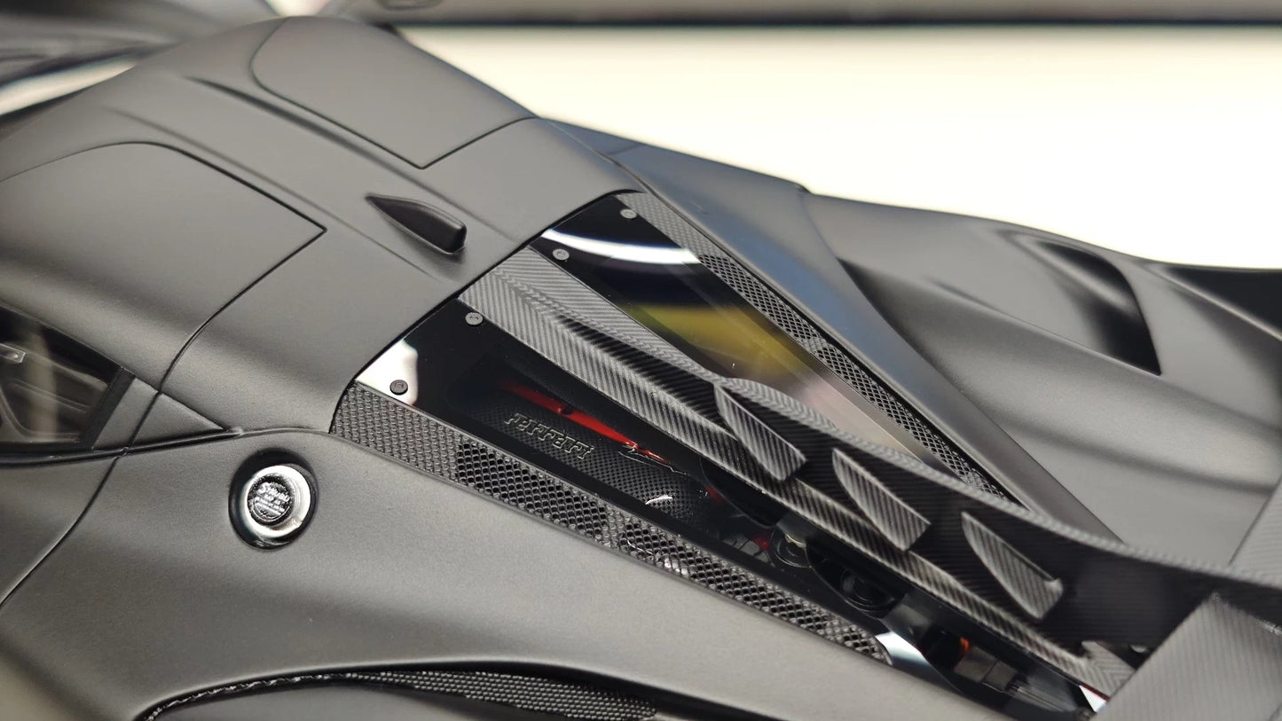 HH Model 1/18 Ferrari FXX-K Evo Resin Model – Matte Black Carbon Race Livery