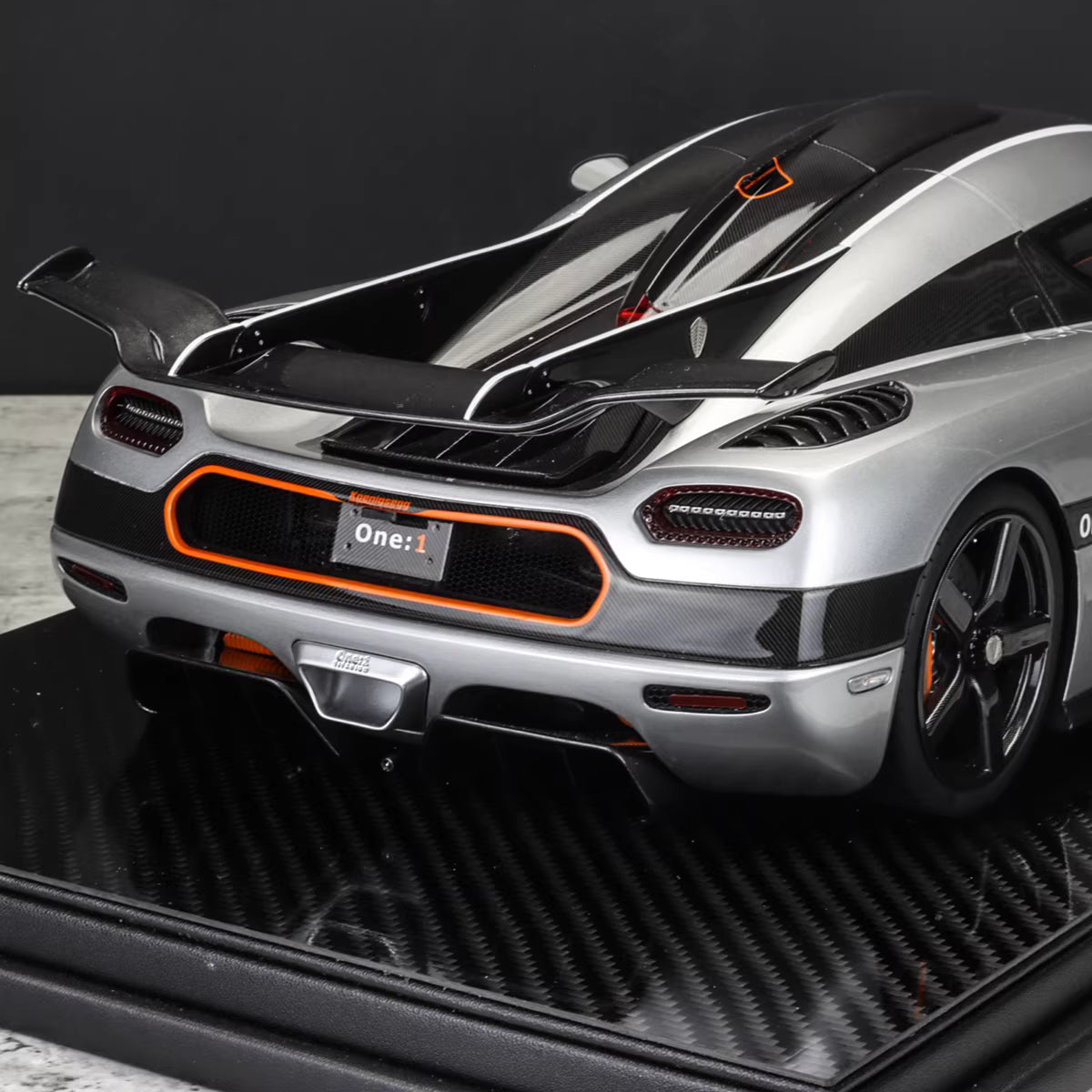 Frontiart 1/12 Koenigsegg One:1 Silver Resin Model Limited 199 F088-01