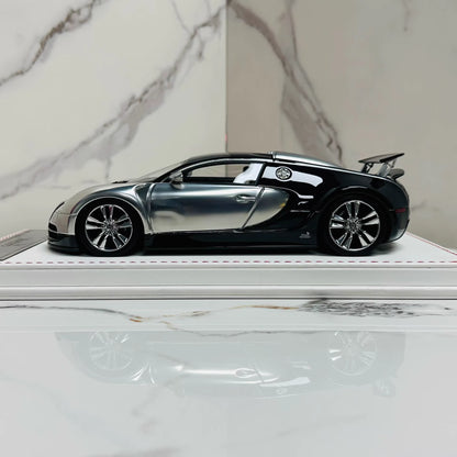 Davis & Giovanni 1/18 Bugatti Veyron Vincero Mansory Black/Carbon Silver Resin