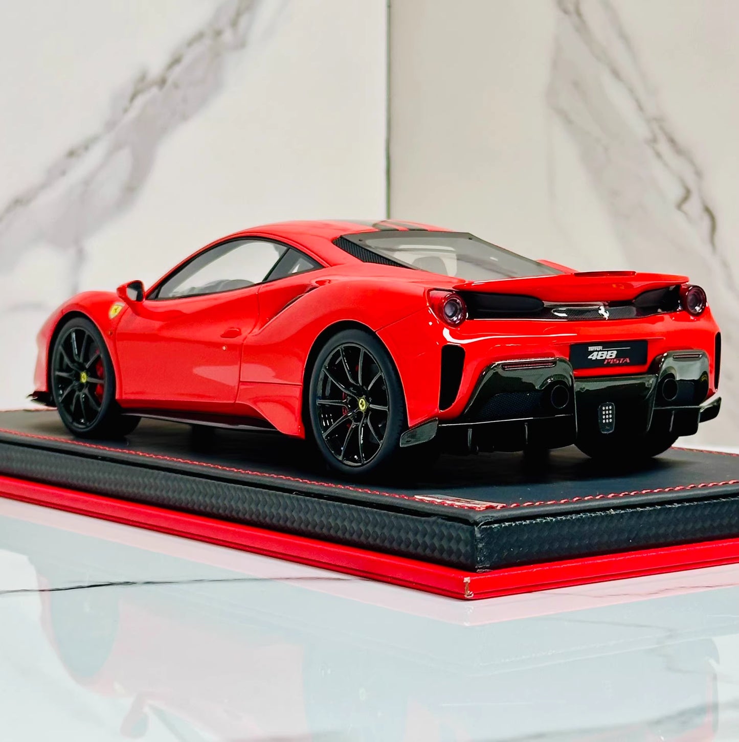 MR Collection 1/18 Ferrari 488 Pista Rosso Corsa Red Resin w/ Acrylic Case