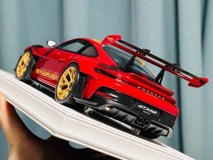Davis & Giovanni 1/18 Porsche 911 GT3 RS 992.1 Magma Red Weissach Gold Wheels Limited 8 pcs
