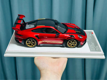 Davis & Giovanni 1/18 Porsche 911 GT3 RS 992.1 Magma Red Weissach Gold Wheels Limited 8 pcs