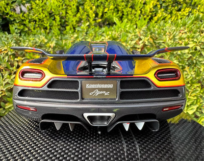 Frontiart 1/18 Koenigsegg Agera R Gold/Carbon Stripes Resin Model
