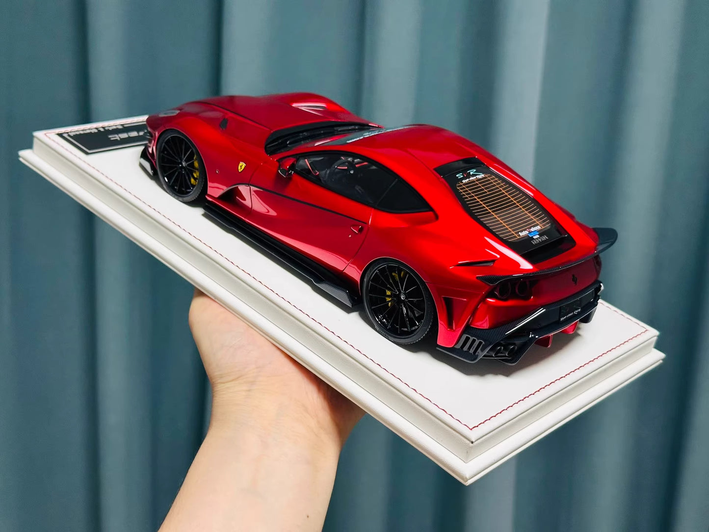 Davis & Giovanni 1/18 Ferrari 812 Superfast SVR Candy Red Limited 6