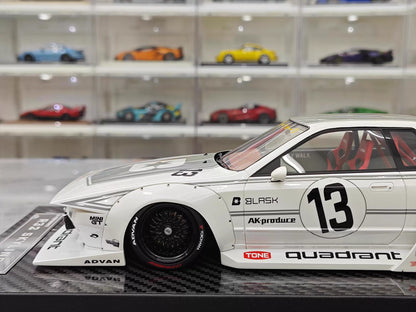 VIP 1/18 Nissan Skyline LB-R32 #13 Livery Resin Model with Acrylic Display Case