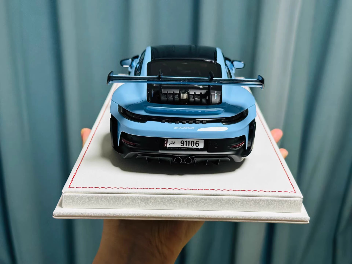 Davis & Giovanni 1/18 Porsche 911 GT3 RS 992.1 PTS Meissen Blue | Limited 30