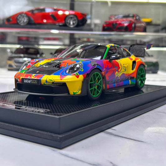 TP 1:18 Porsche 911 GT3 RS (992.1) Limited Resin Model · Art Livery · Green Wheels