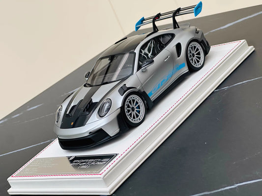 Davis & Giovanni 1/18 Porsche 911 GT3 RS 992.1 Matte GT Silver Blue Limited 12 pcs
