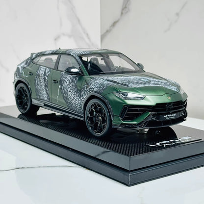 MR Collection 1/18 Lamborghini Urus One-Off Hand-Painted Dragon Resin Model 01/01