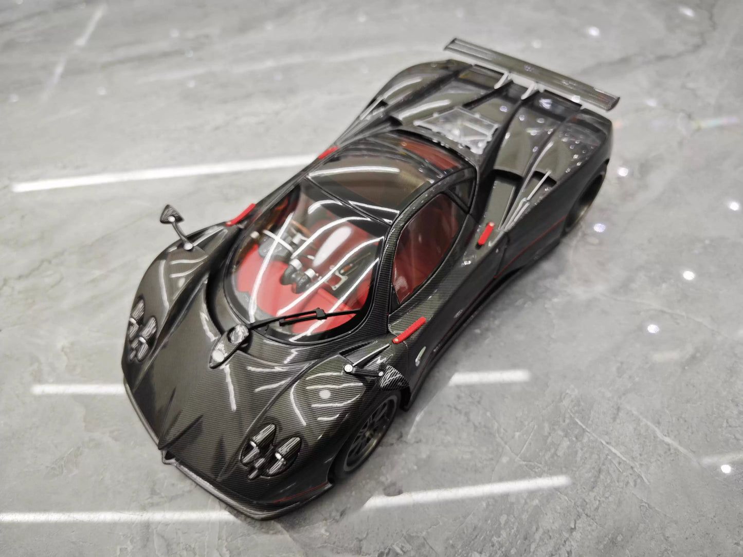 Almost Real 1/18 Pagani Zonda Cinque Exposed Carbon Diecast Model