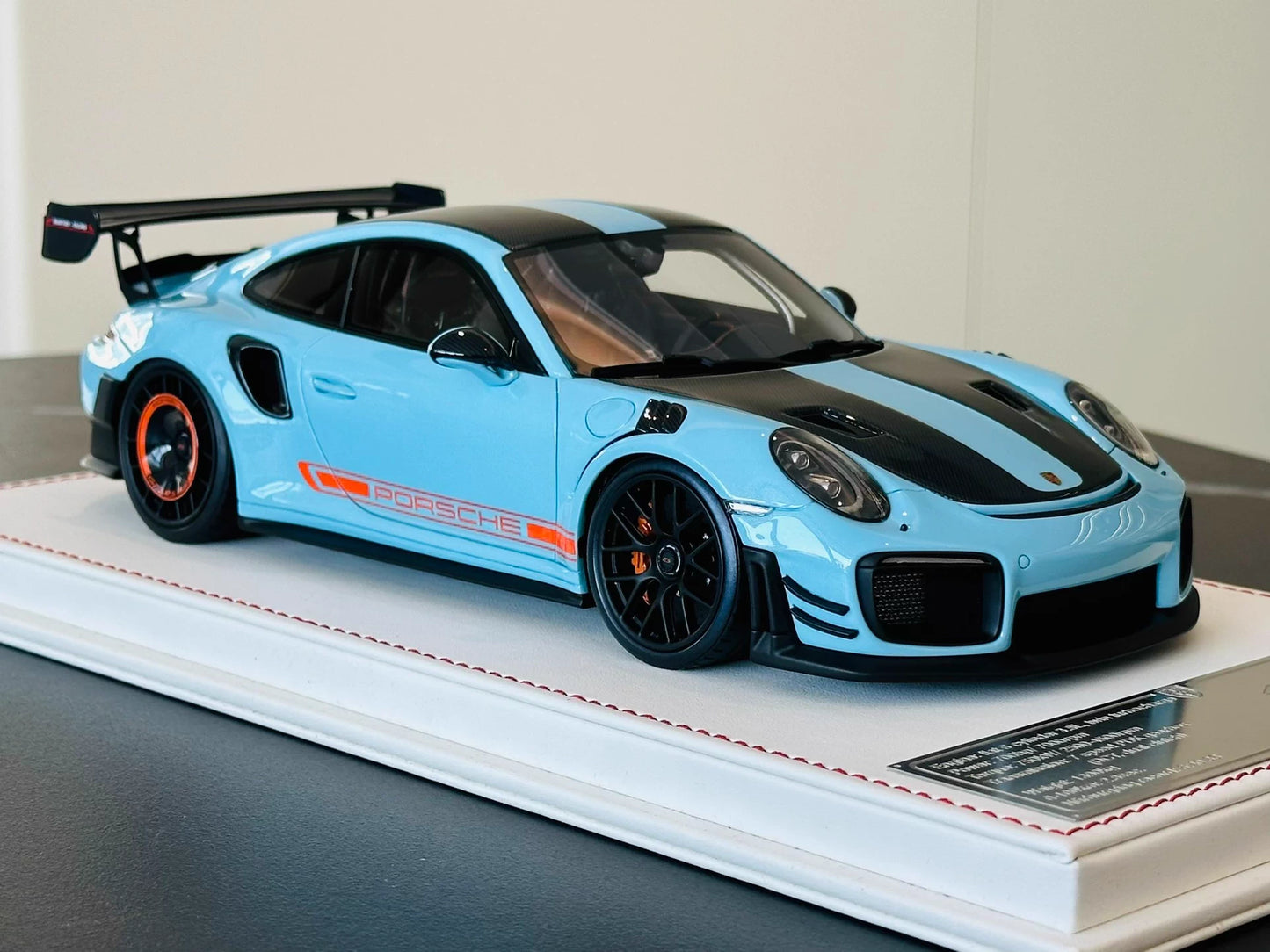 Davis & Giovanni 1/18 Porsche 911 GT2 RS MR 991 Gulf Blue Car No. 1 of 14