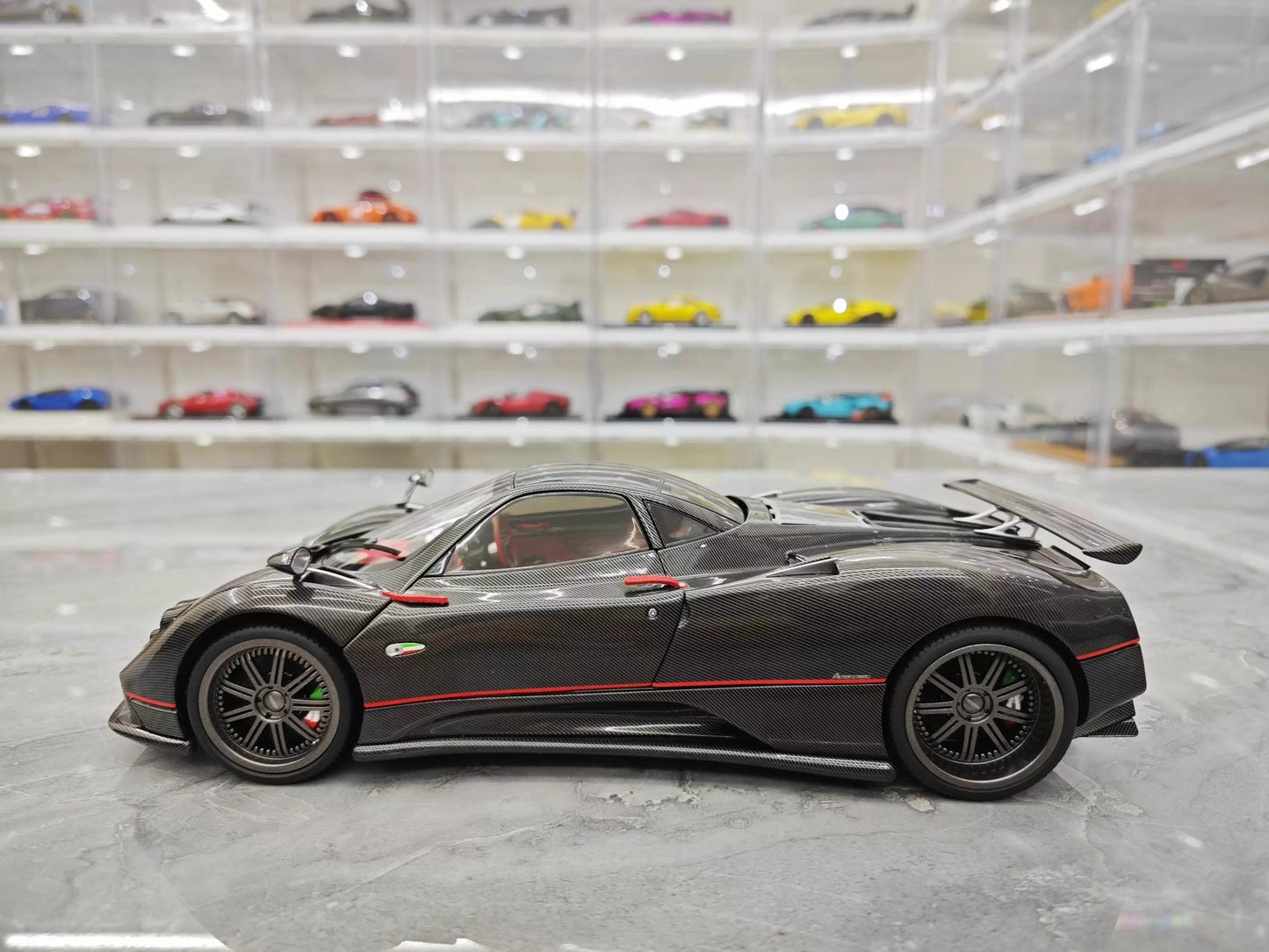 Almost Real 1/18 Pagani Zonda Cinque Exposed Carbon Diecast Model
