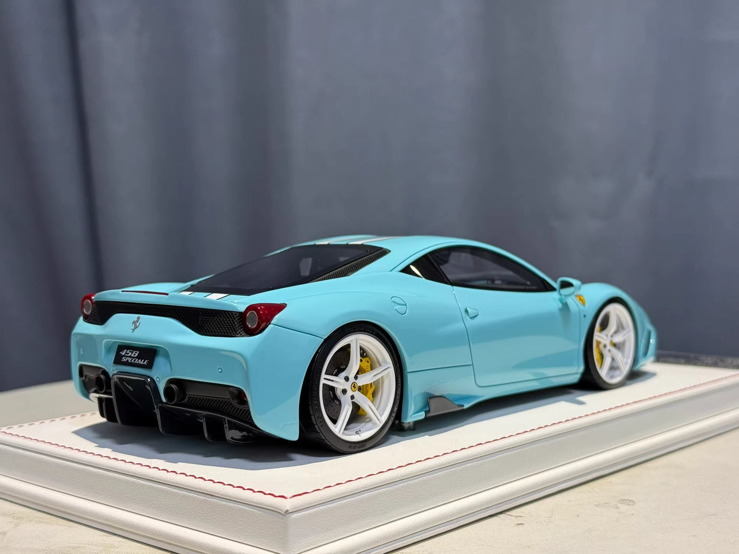 Davis & Giovanni 1/18 Ferrari 458 Speciale · Azzurro Blue · Limited 20