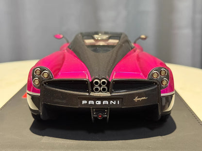 BBR 1/18 Pagani Huayra Roadster Resin Model Electric Pink Limited Edition