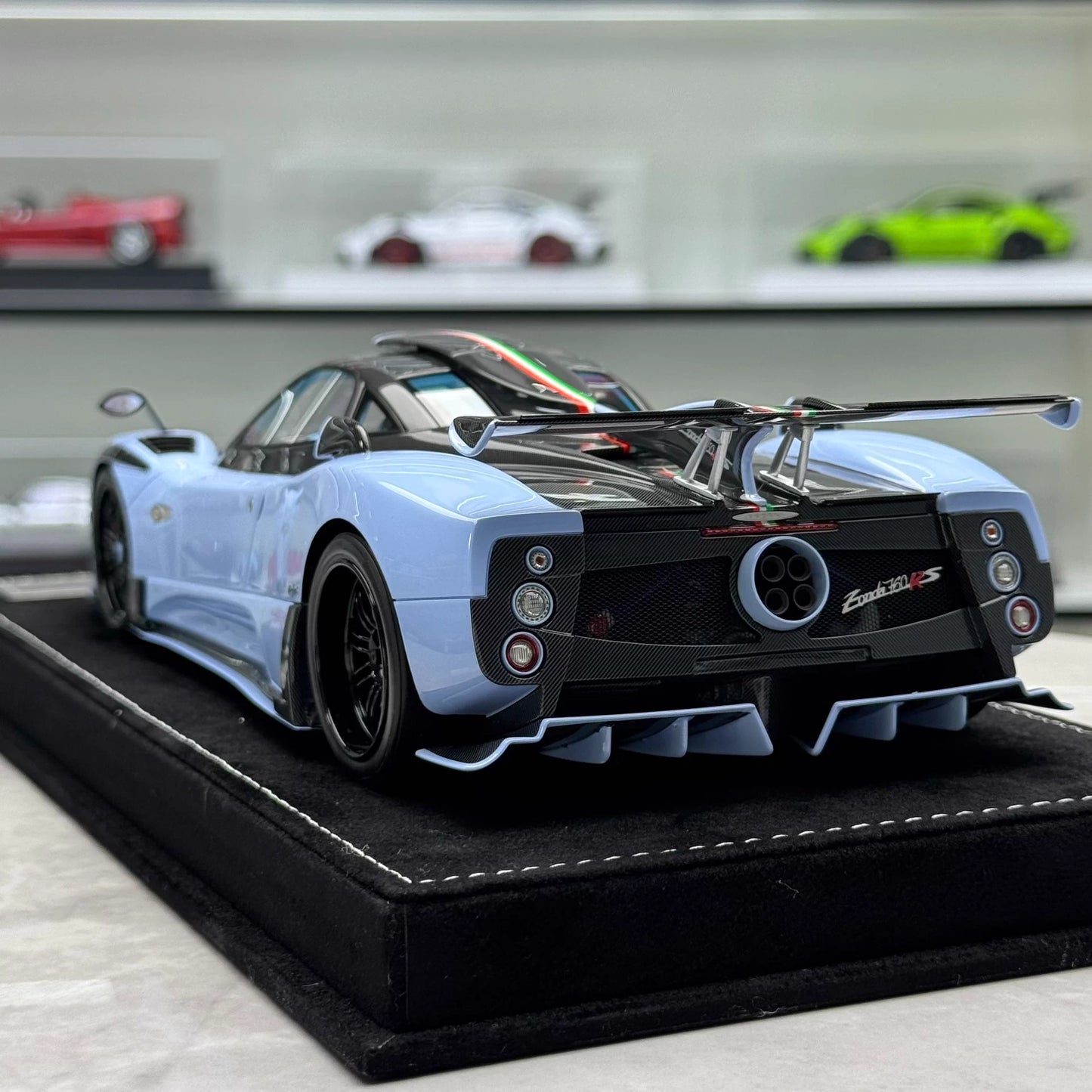 HH 1:18 Pagani Zonda 760 (Zonda Specials) Hardtop Resin Model · Baby Blue/Carbon Tricolore