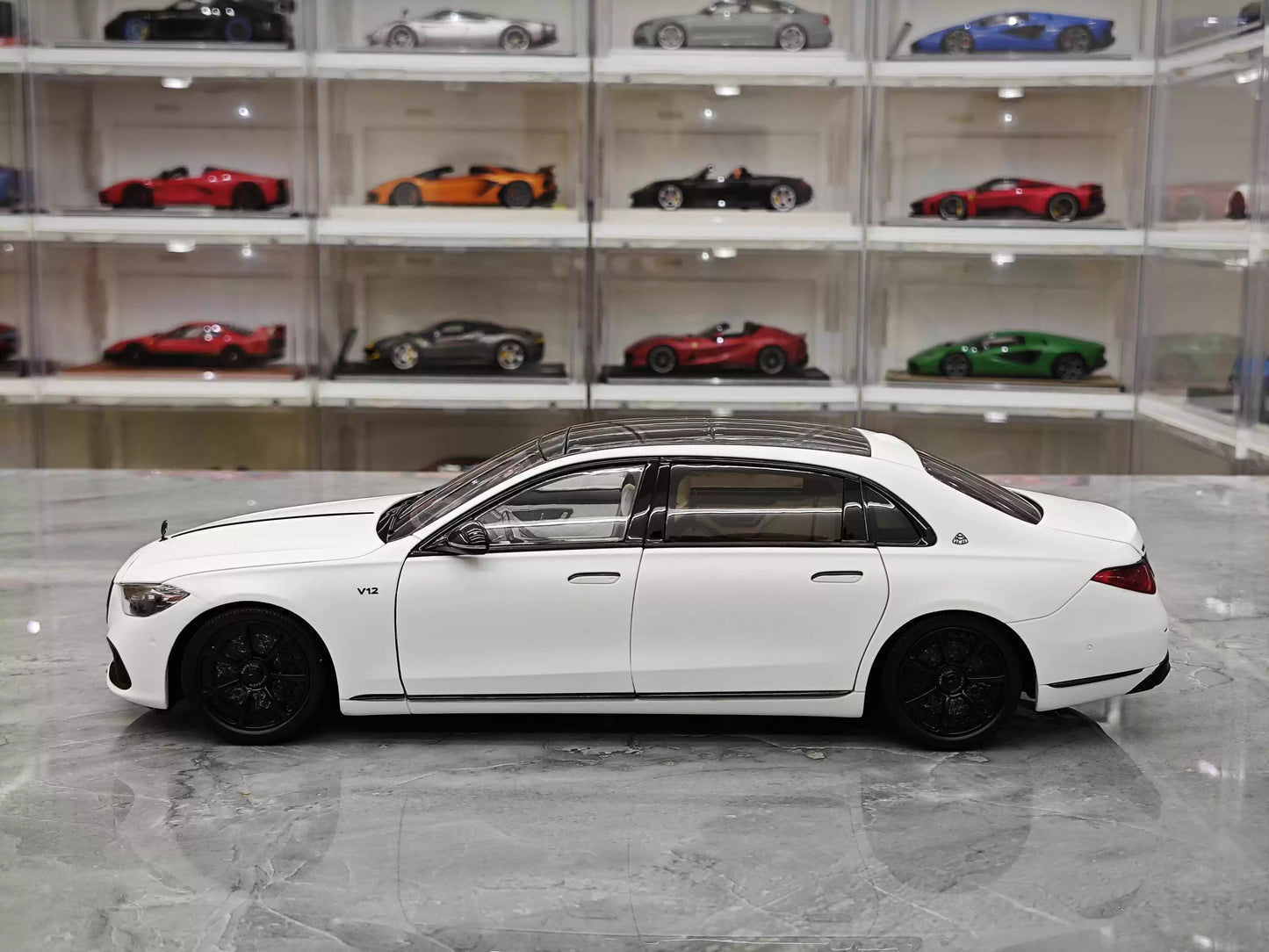 Almost Real 1/18 Mercedes-Maybach S680 Matte Pearl White Diecast Model