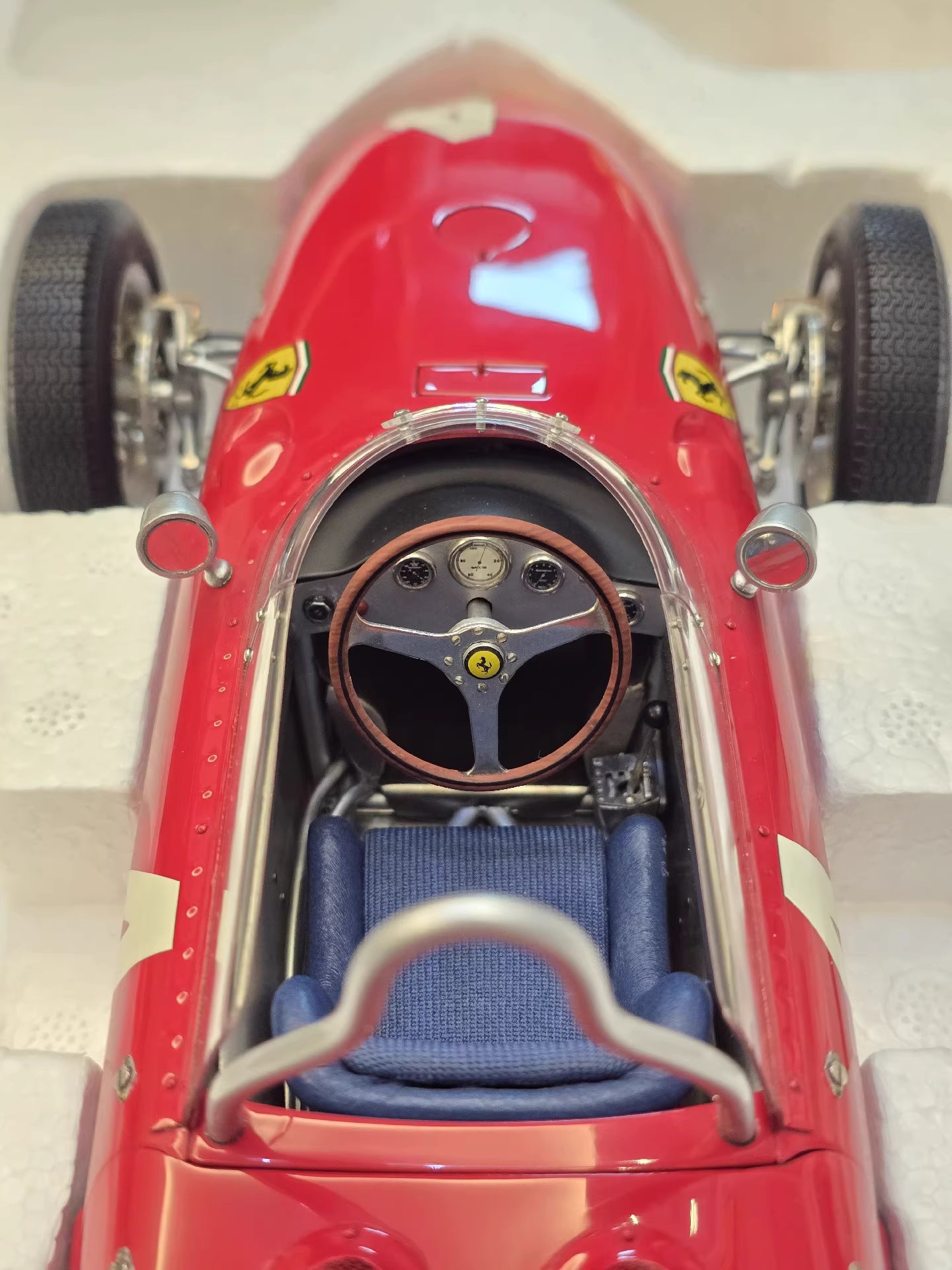 CMC 1/12 Ferrari Dino 156 F1 “Sharknose” 1961 Belgian GP Winner – Phil Hill Edition | Limited to 500 pcs | Air Shipping from China
