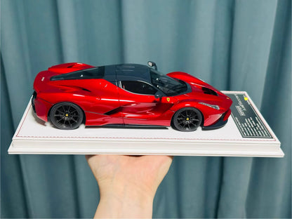 Davis & Giovanni 1/18 Ferrari LaFerrari (F150) Metallic Red Carbon Roof | Limited 12
