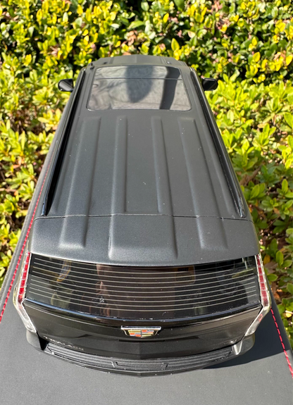 BBA Model 1/18 Cadillac Escalade Luxury Edition Matte Black Resin Model